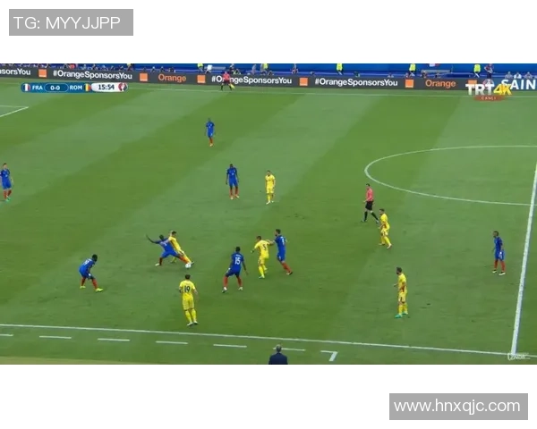 足球球星贴纸包装盒设计灵感揭示如何将经典元素与现代潮流完美融合