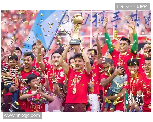 震撼呈现足球guorr球星高光瞬间全面回顾